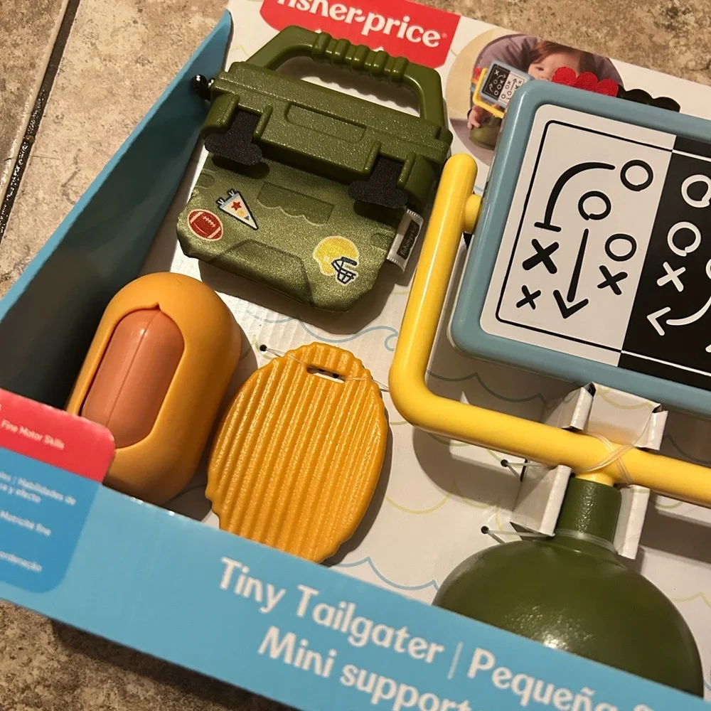 Fisher-Price Tiny Tailgater‎ Set